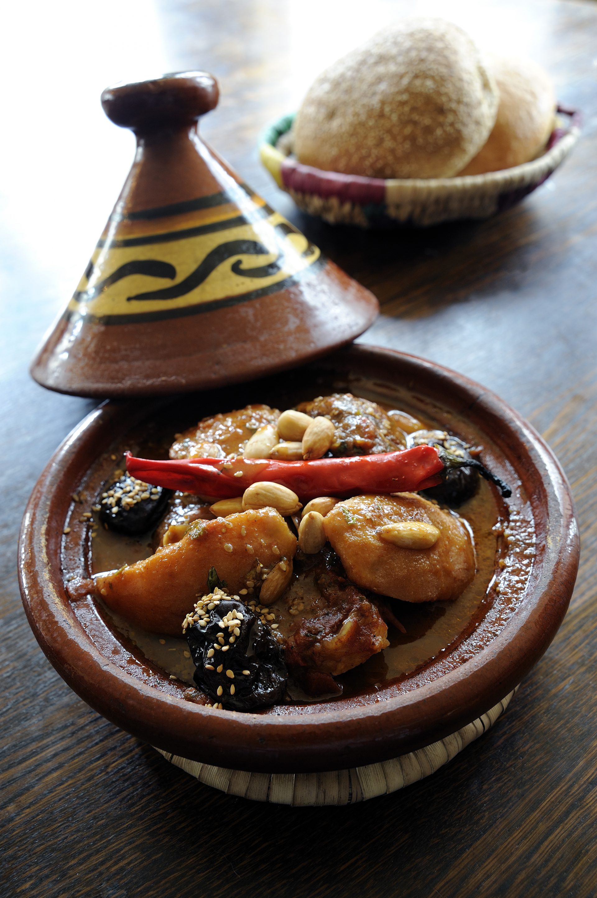 TAGINES